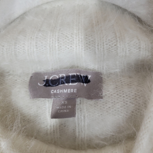 J Crew Brushed cashmere 2025 Rollneck™ sweater CO328 Size S - Picture 6 of 7